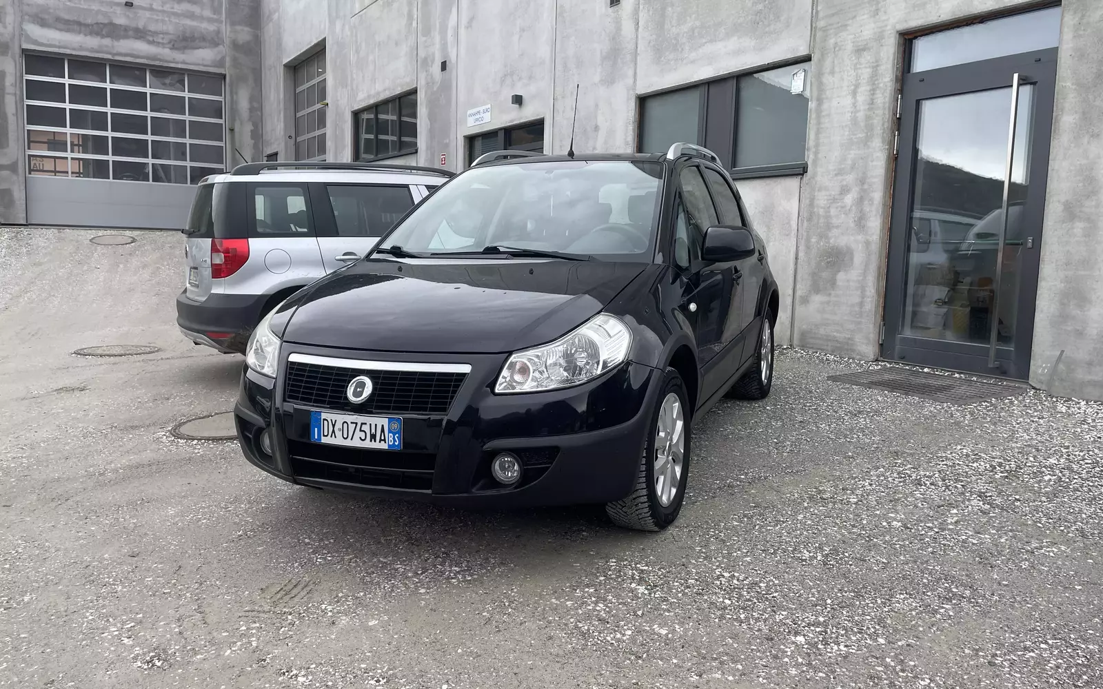 Fiat Sedici  4X4    16   107 Ps